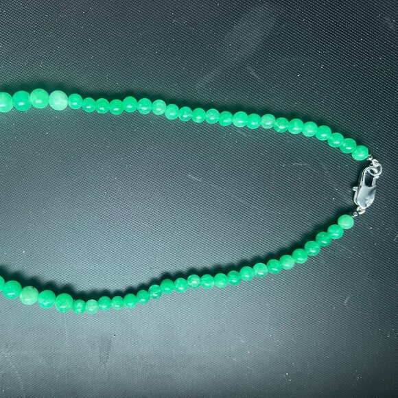 Beautiful green gemstone necklace - Picture 3 of 4